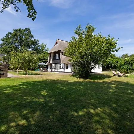 Holiday home Kuenstlerhaus Rosenthal 01