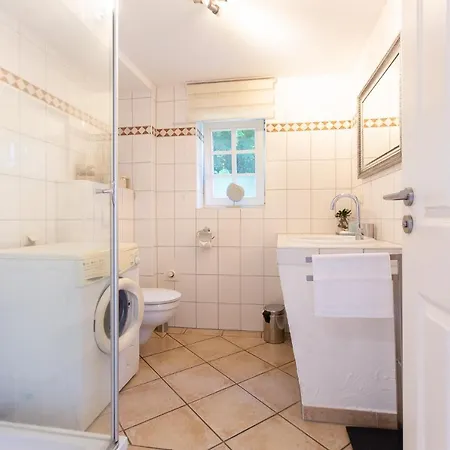 Künstlerhaus Rosenthal 01 * Ahrenshoop